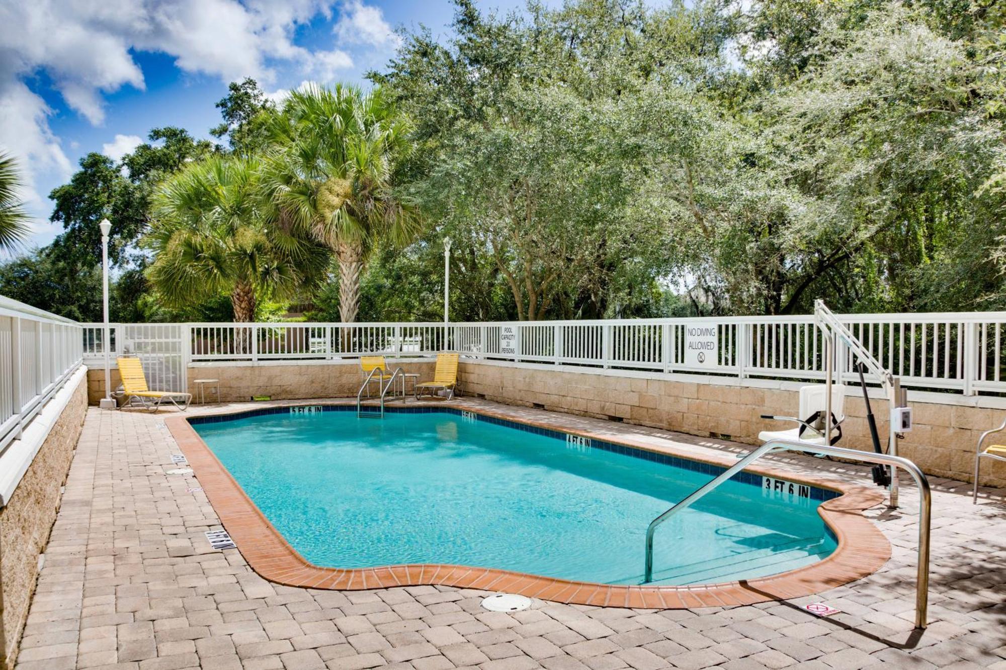 Fairfield by Marriott Inn&Suites Melbourne West/Palm Bay Exterior foto